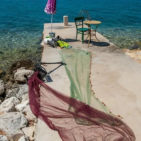 Old Fisherman's House - Zrinka *