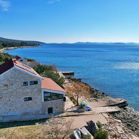 Old Fisherman's House - Zrinka 아파트