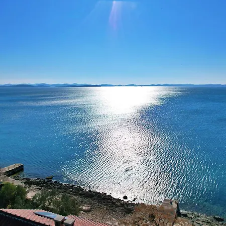 Old Fisherman's House - Zrinka * Banj