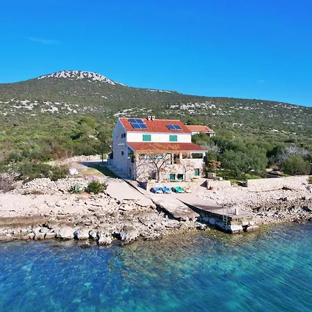 Old Fisherman's House - Zrinka *